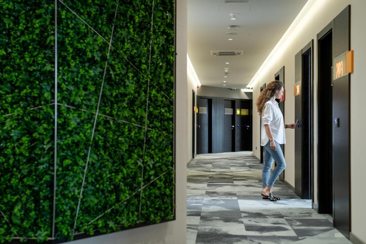 Hotel Zeneva Lux Kragujevac Eksteriør billede