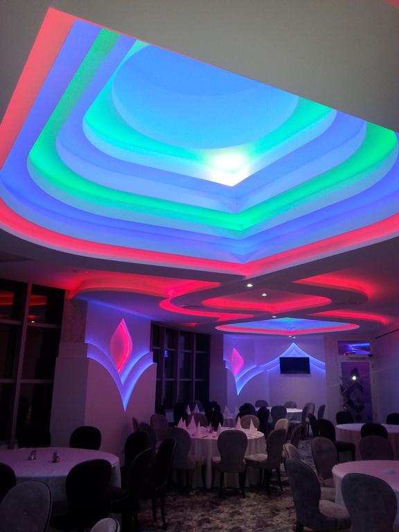 Hotel Zeneva Lux Kragujevac Eksteriør billede